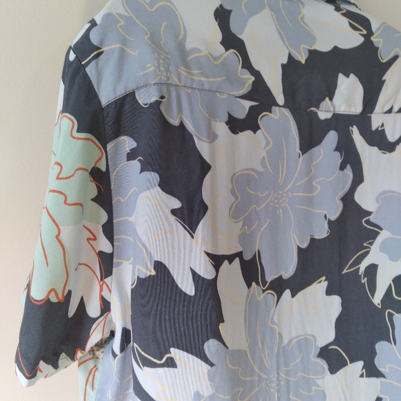 TOPMAN FLORAL SHORT SLEEVE BUTTON UP CAMP SHIRT - Picture 4 of 8